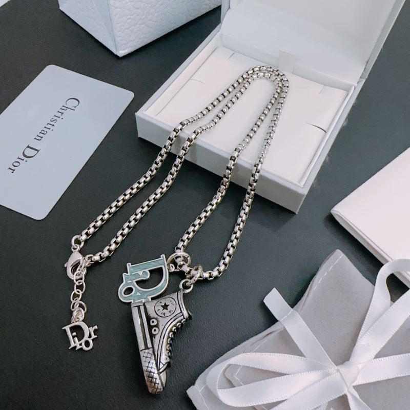 chr1st1an D10r necklaces